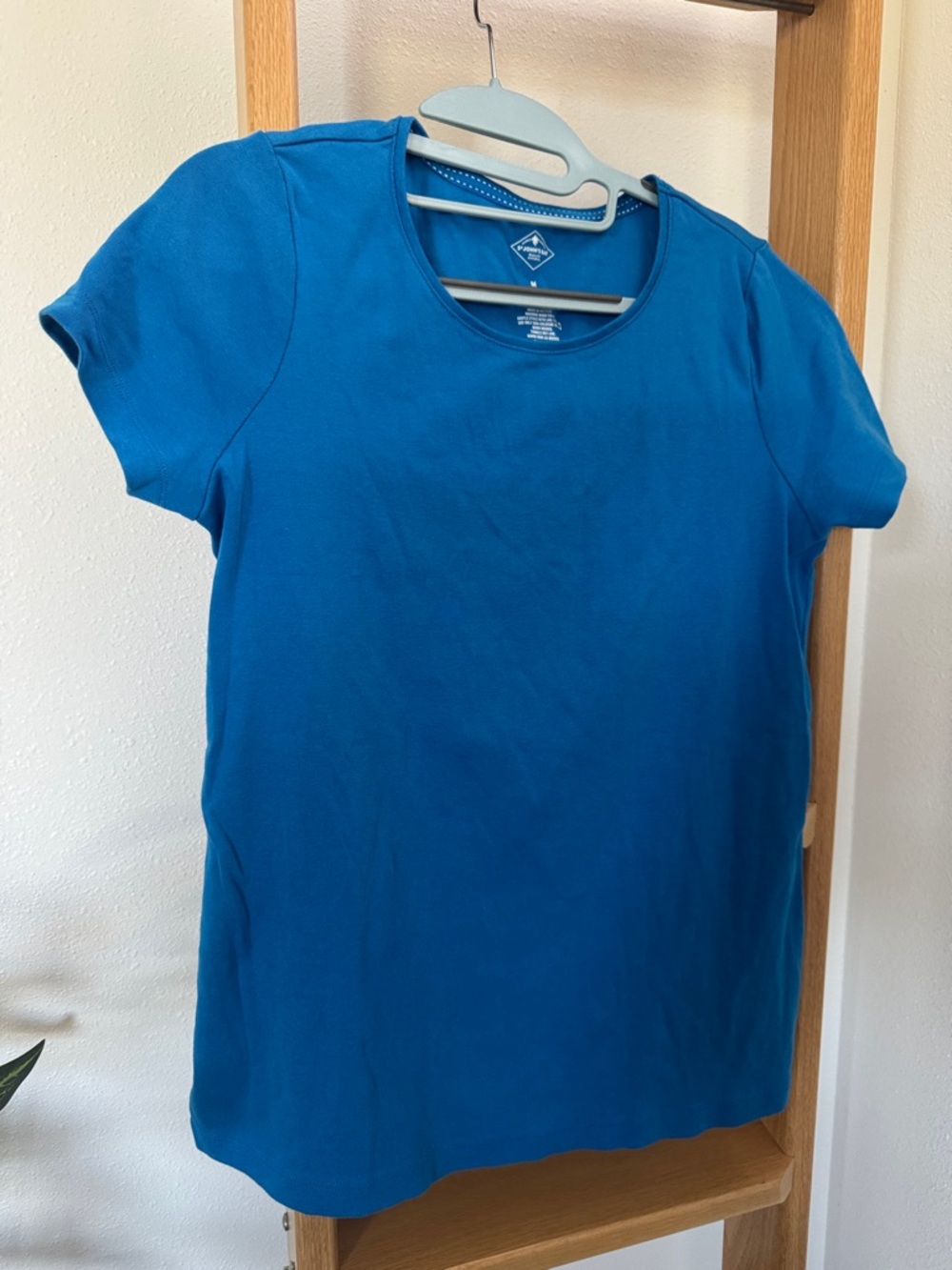 Like new St. John's Bay Women's Short-Sleeve Tee - Teal Blue - Picture 1 of 5